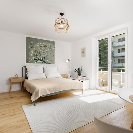 Design-Apartment In Linz Mit Netflix & Balkon מראה חיצוני תמונה