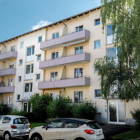 Design-Apartment In Linz Mit Netflix & Balkon מראה חיצוני תמונה