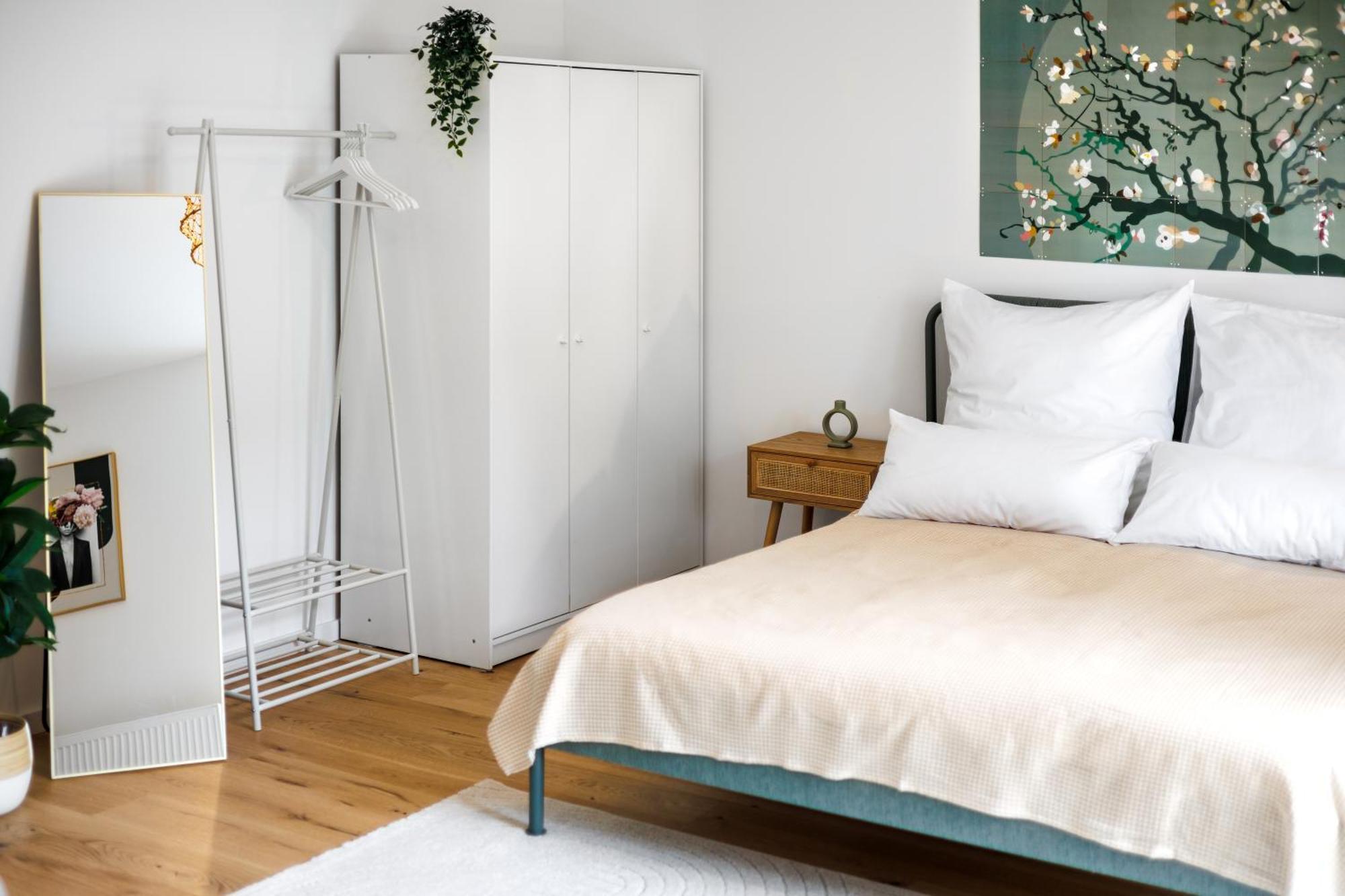 Design-Apartment In Linz Mit Netflix & Balkon מראה חיצוני תמונה